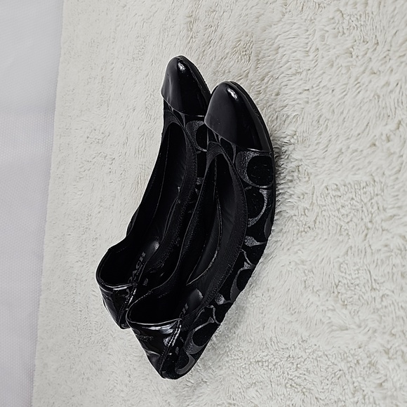Coach Wenda monogram Black Ballet Flats Size 8 1/2B - Picture 2 of 6